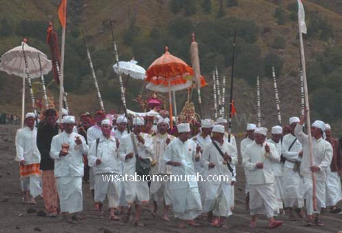 Asal Usul Upacara Kasada Bromo Sejarah Gunung Bromo