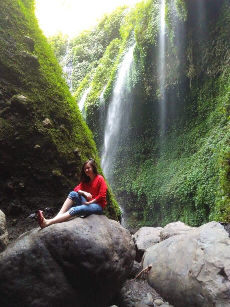wisata bromo Air terjun madakripura